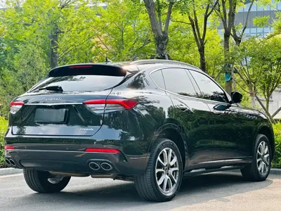 Maserati Levante 2022, 80000 км, за 37891.58 USD - фото 12