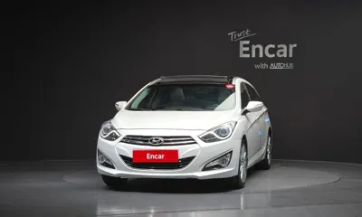 Hyundai i40 2014, 164480 км, за 4620.57 USD
