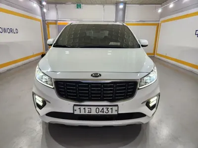 Kia Canival 2019, 77987 км, за 13742.98 USD