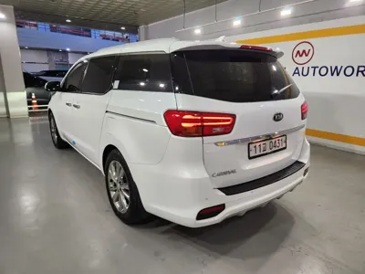 Kia Canival 2019, 77987 км, за 13742.98 USD