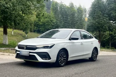 Roewe i5 · 2021 год