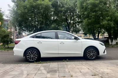 Roewe i5 2021, 39600 км, за 6281 USD - фото 16