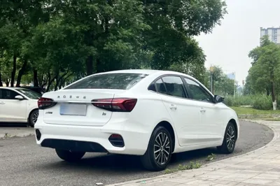 Roewe i5 2021, 39600 км, за 6281 USD - фото 18