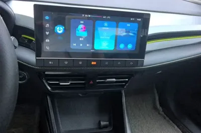 Roewe i5 2021, 39600 км, за 6281 USD - фото 22