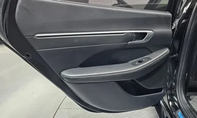 Hyundai Sonata 2022, 60337 км, за 12361.19 USD - фото 25