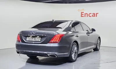Genesis EQ900 2016, 131069 км, за 10571.52 USD