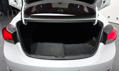 Hyundai Avante 2016, 57371 км, за 4879.48 USD - фото 20