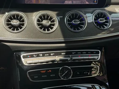 Mercedes-Benz E-Class 2020, 13490 км, за 32755.68 USD - фото 12