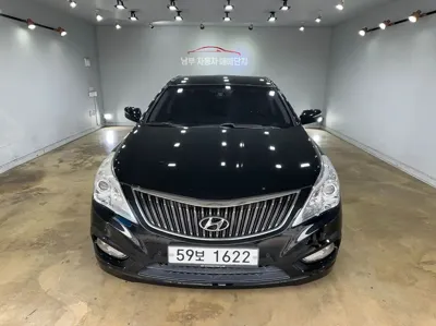 Hyundai Grandeur 2011, 130030 км, за 2580.77 USD