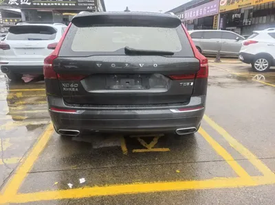 Volvo XC60 2020, 130000 км, за 14243.4 USD