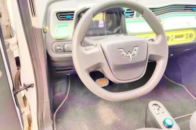 Wuling Hongguang MINIEV 2022, 27400 км, за 3601 USD - фото 10