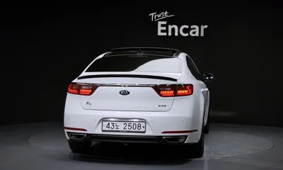 Kia K7 2017, 127169 км, за 8139.69 USD