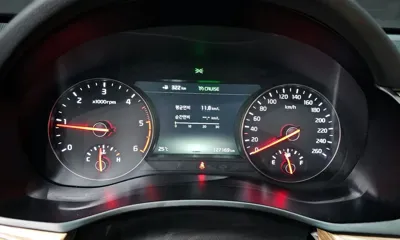 Kia K7 2017, 127169 км, за 8139.69 USD - фото 8