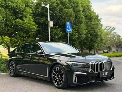 BMW 7 Series 2019, 120000 км, за 27927.65 USD