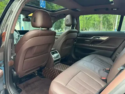 BMW 7 Series 2019, 120000 км, за 27714.15 USD - фото 6