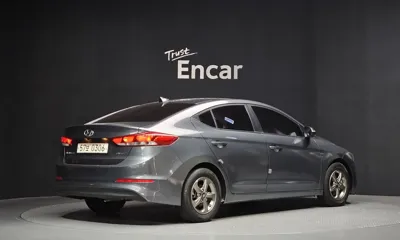 Hyundai Avante 2017, 43738 км, за 7205.19 USD