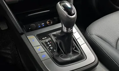 Hyundai Avante 2017, 43738 км, за 7205.19 USD - фото 9