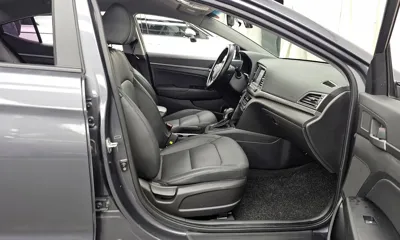 Hyundai Avante 2017, 43738 км, за 7205.19 USD - фото 11