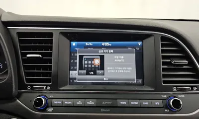 Hyundai Avante 2017, 43738 км, за 7205.19 USD - фото 16