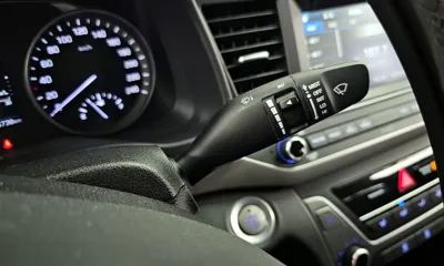 Hyundai Avante 2017, 43738 км, за 7205.19 USD - фото 19