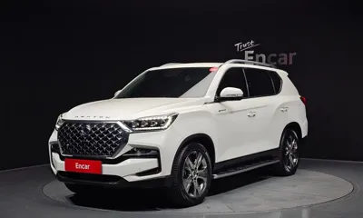 KG_Mobility_Ssangyong Rexton · 2023 год