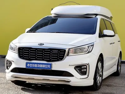 Kia Canival 2019, 100068 км, за 13355.06 USD