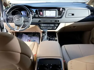 Kia Canival 2019, 100068 км, за 13355.06 USD