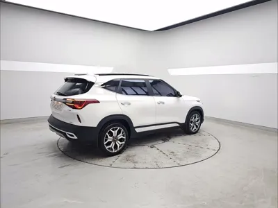 Kia Seltos 2021, 96147 км, за 10921.14 USD