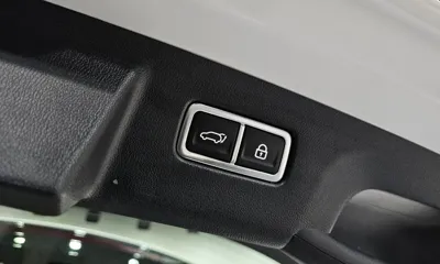 Kia Sorento 2023, 55024 км, за 22012.18 USD - фото 19