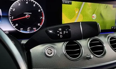 Mercedes-Benz E-Class 2019, 123467 км, за 15527.51 USD - фото 9