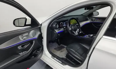 Mercedes-Benz E-Class 2019, 123467 км, за 15527.51 USD - фото 10