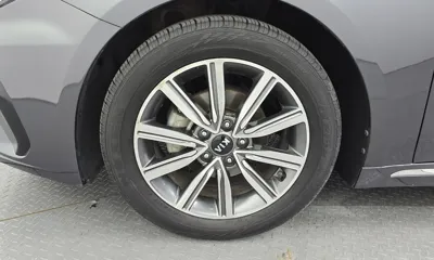 Kia K5 2019, 62202 км, за 8861.76 USD