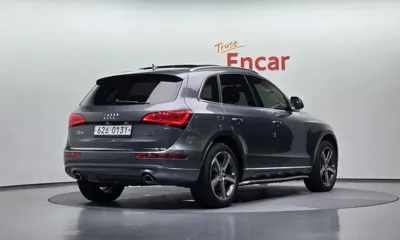 Audi Q5 2016, 73148 км, за 10744.28 USD