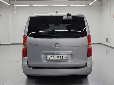 Hyundai Starex 2018, 149916 км, за 8586.73 USD