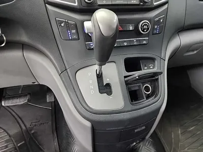 Hyundai Starex 2018, 149916 км, за 8586.73 USD - фото 8