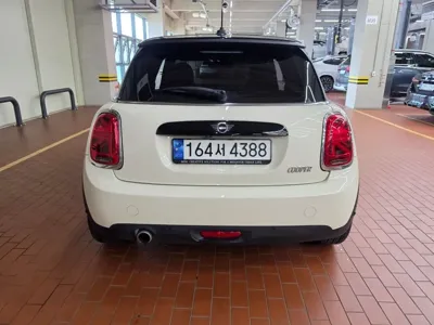 MINI Cooper 2021, 78311 км, за 9771.99 USD