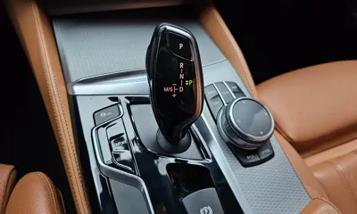 BMW 5-Series 2018, 90588 км, за 16830.26 USD - фото 9
