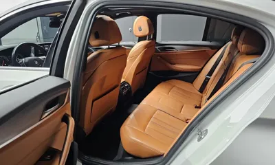 BMW 5-Series 2018, 90588 км, за 16830.26 USD - фото 12