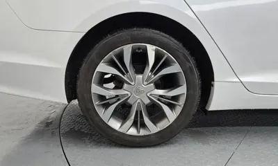 Hyundai Sonata 2015, 115639 км, за 5525.58 USD - фото 5