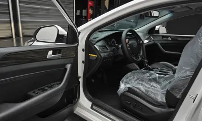 Hyundai Sonata 2015, 115639 км, за 5525.58 USD - фото 10