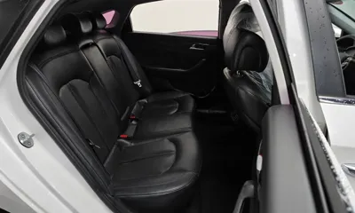 Hyundai Sonata 2015, 115639 км, за 5525.58 USD - фото 11