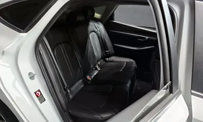 Hyundai Sonata 2021, 70983 км, за 11093.61 USD - фото 12