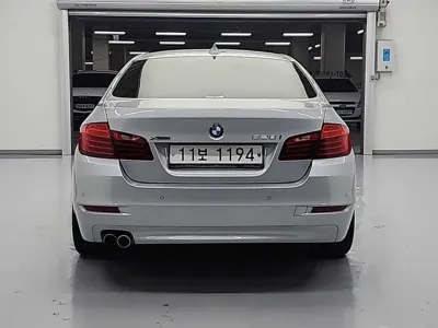 BMW 5-Series 2015, 105204 км, за 7166.13 USD