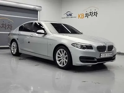 BMW 5-Series 2015, 105204 км, за 7166.13 USD