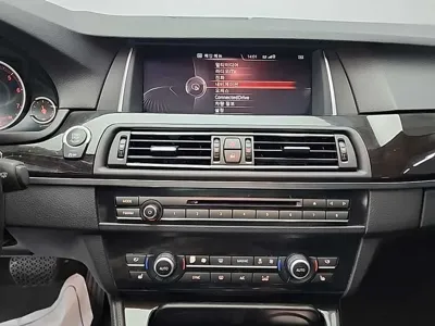 BMW 5-Series 2015, 105204 км, за 7166.13 USD - фото 10