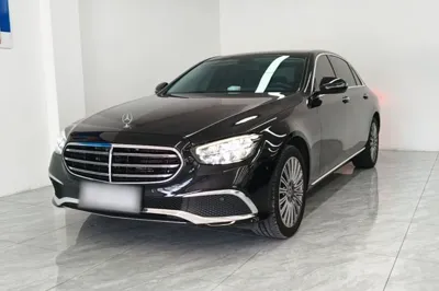 Mercedes-Benz E-Class · 2022 год