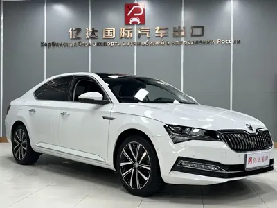 Skoda Superb 2022, 24000 км, за 21514.12 USD