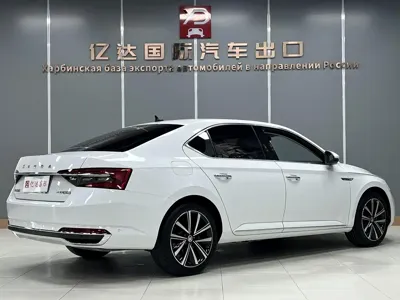 Skoda Superb 2022, 24000 км, за 21392.73 USD - фото 6