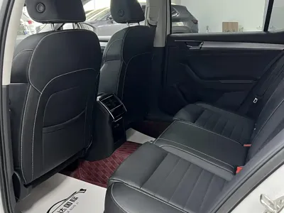 Skoda Superb 2022, 24000 км, за 21392.73 USD - фото 8