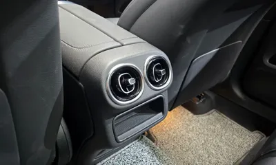 Mercedes-Benz GLC-Class 2025, 13061 км, за 49231.98 USD - фото 36
